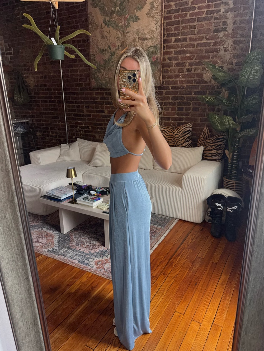 Chic Matching CO-ORD Light Blue Wide-Leg Set - Picture 13 of 16